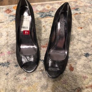 Fergie peep toe wedges